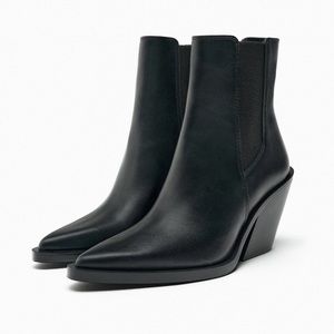 Zara Heeled Cowboy Ankle Boots (3112/210) | Size 8